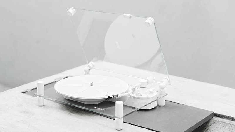 黒くて四角い？もう古い！新時代のターンテーブルがすごい