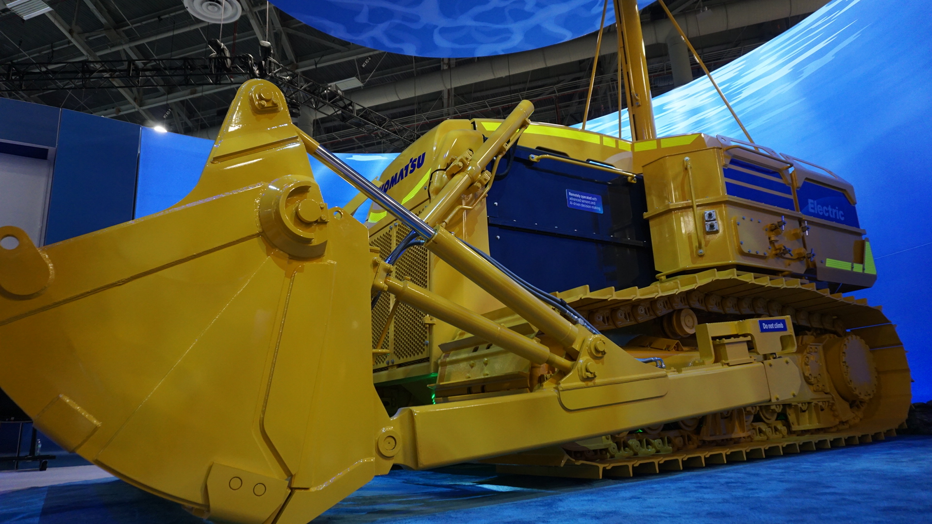 250114_komatsu.jpg