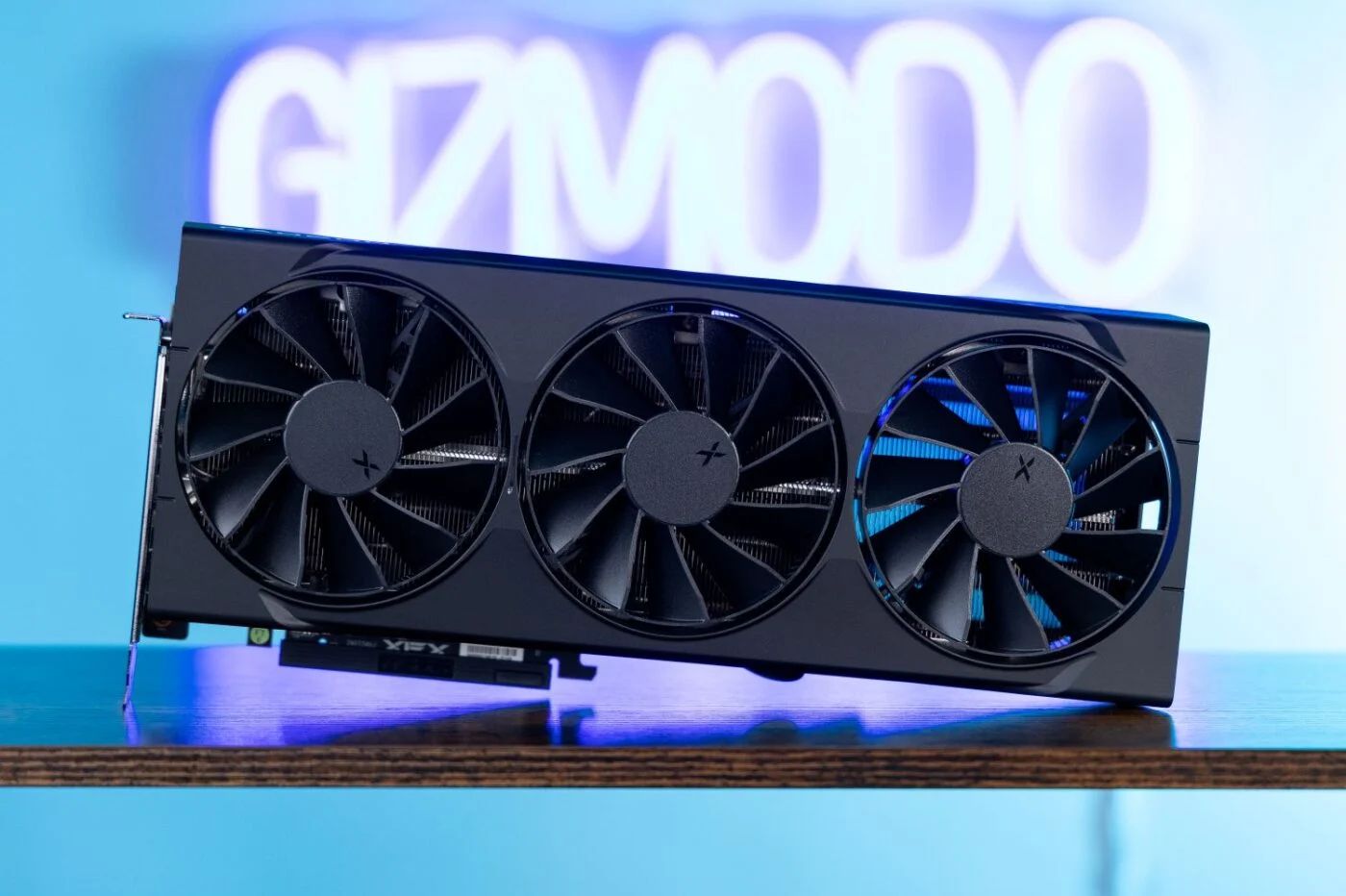 250312_rx9070xtrev11.jpg