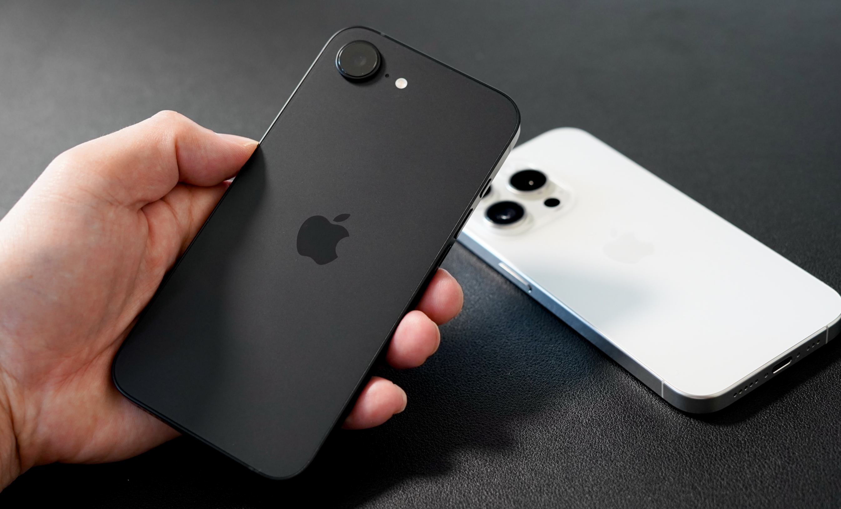 Proシリーズを選んできた僕が感じた、iPhone 16eのリアル | ギズモード