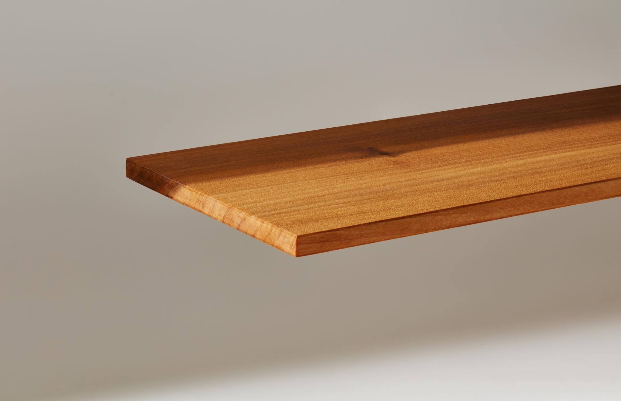 硬く重い　木板 SUPERWOOD-plank.jpg