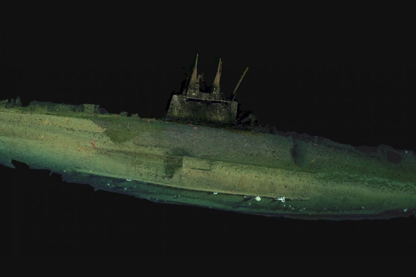 Sunken-USS-F1-Submarine-