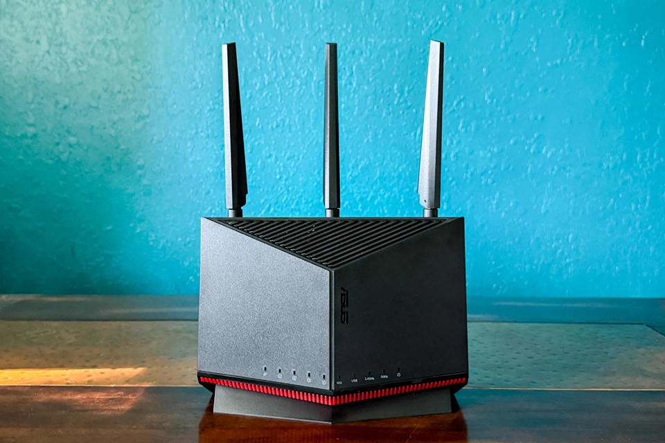 高いけど大満足。Wi-Fi 7デュアルバンドルーター「ASUS RT-BE86U