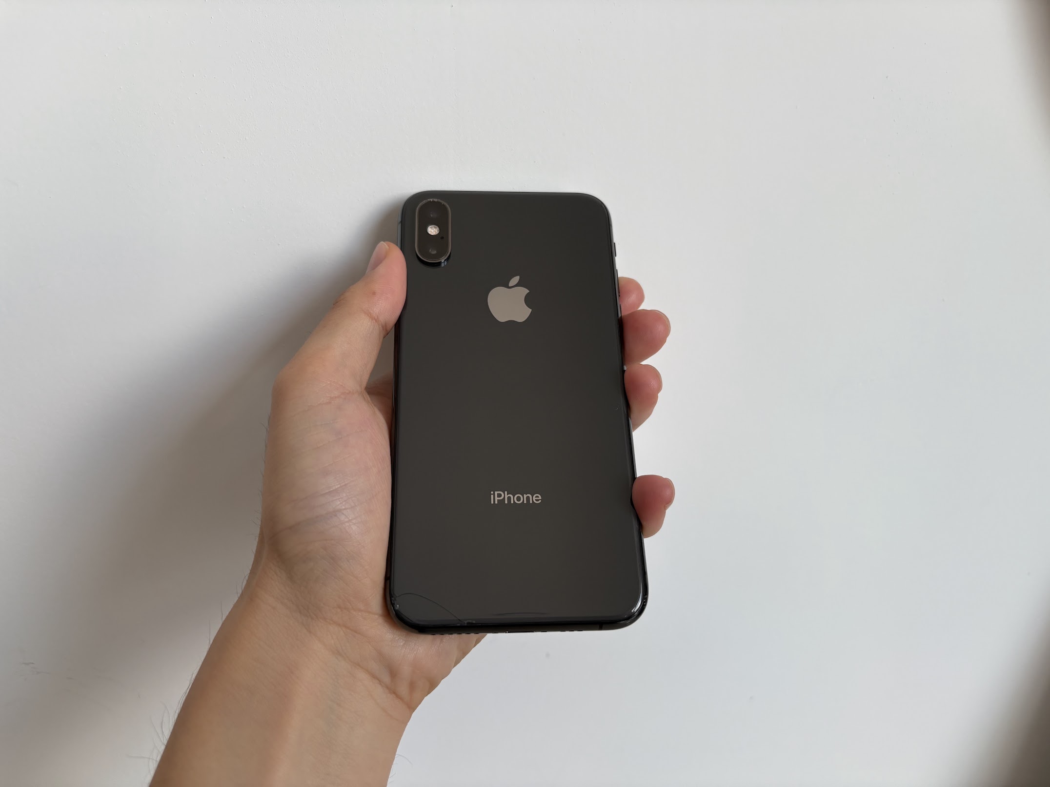 まだ7年前のiPhone。限界ギリギリまで使うためにやったこと、“もうムリ