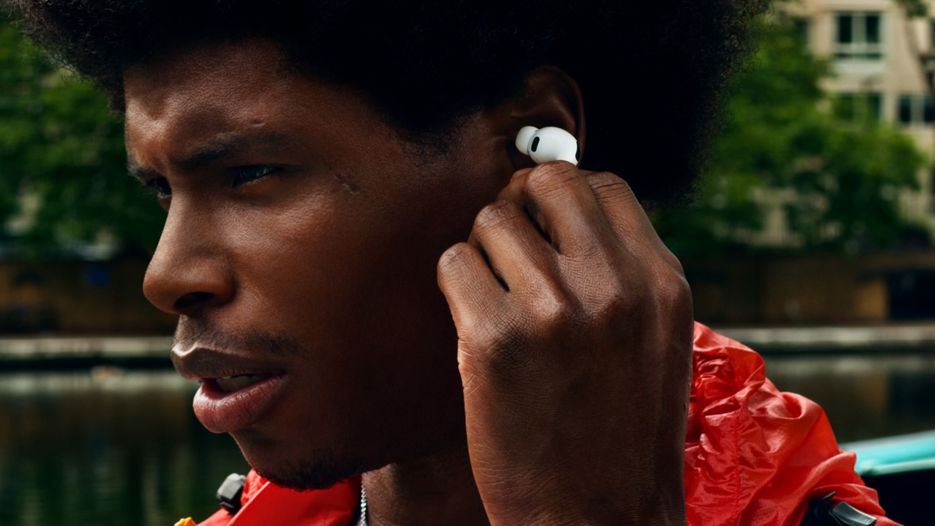 AirPods Pro 3まとめ】心拍数センサー追加に、通訳アシスタント化