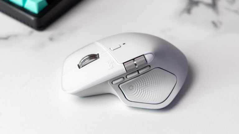 ロジクールの最上位マウス「MX Master 4」レビュー。新機能は、親指が
