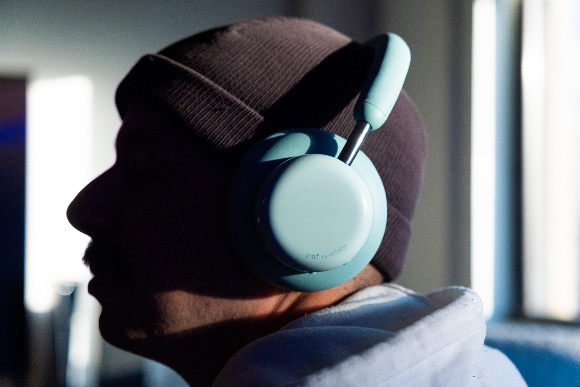 251022cmfheadphonepro.jpg