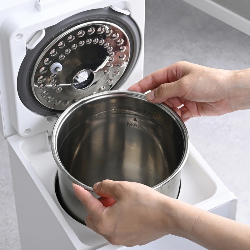 フタ開けて「上から給水」が楽。YAMAZENの加湿器が20%還元中