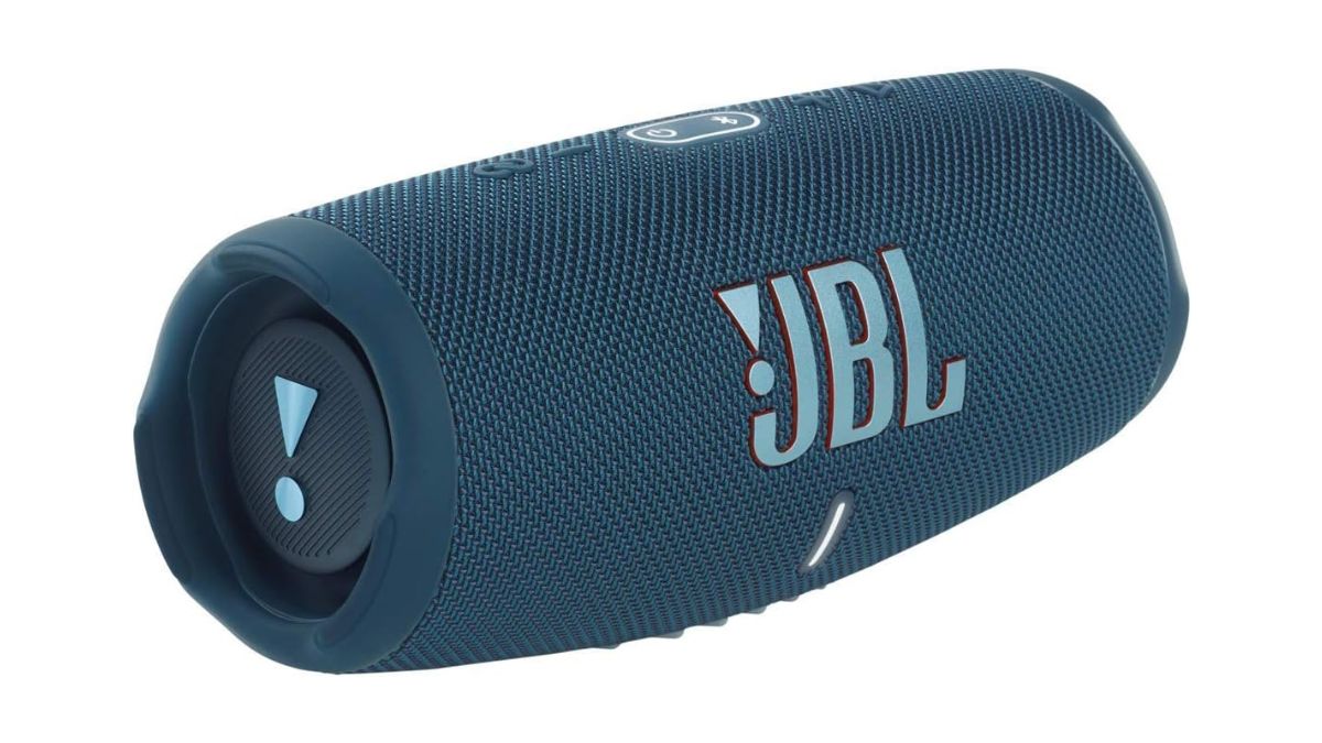 驚愕】JBLが57%オフ！「スマホ充電器」にもなる傑作スピーカー、争奪戦