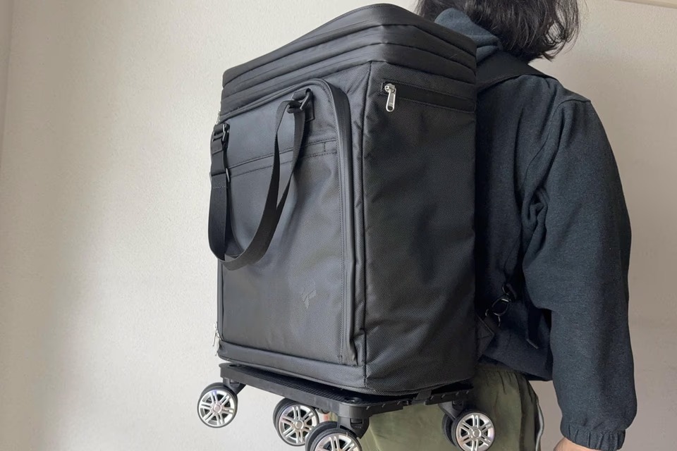 値下げ☆【中古品】TRIPLUSリュックスタイル キャリーケース 大容量 50L 重さ3kgの衝撃。階段ではリュックに変身する「変形スーツケース」を