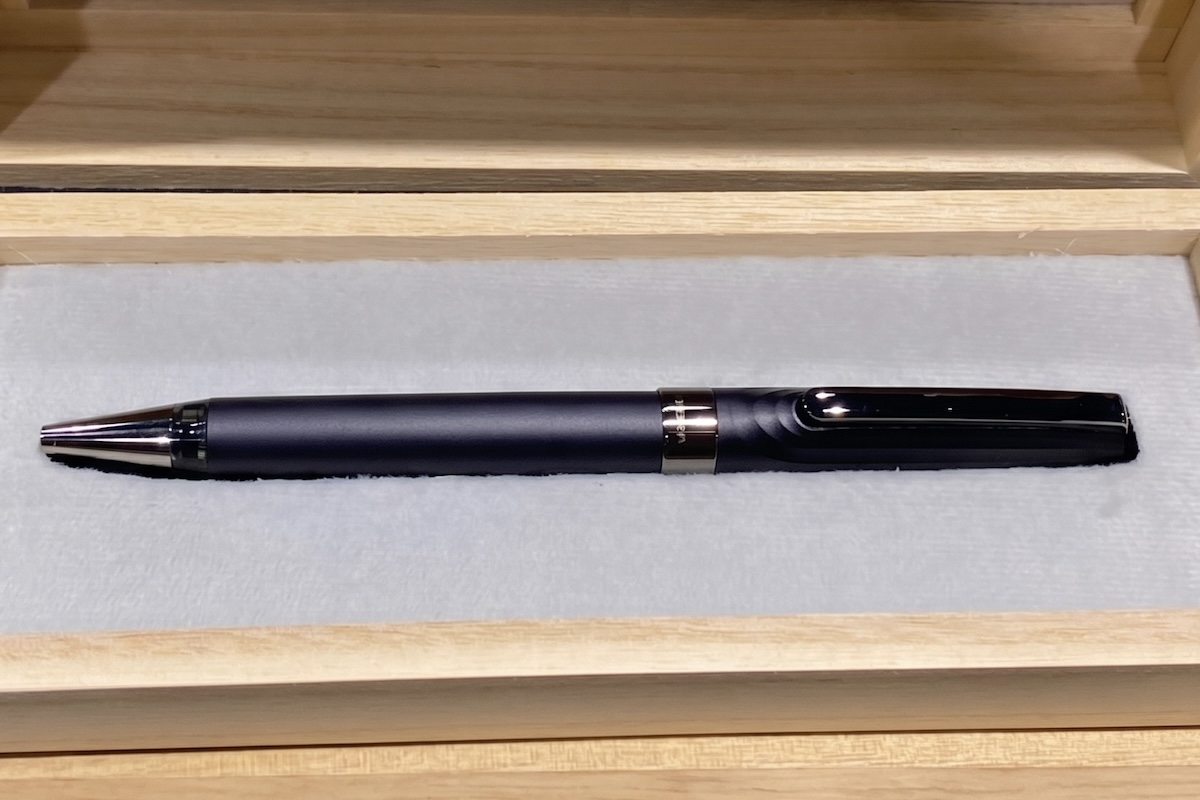 およそ6万円。ゼブラの高級ボールペンを1ヶ月使い倒してみてわかった