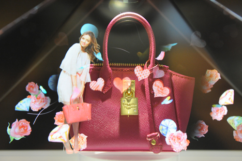 130409Samantha_Thavasa03.jpg