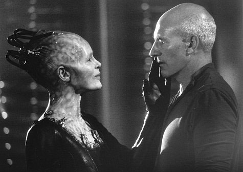 120128_firstcontact.jpg