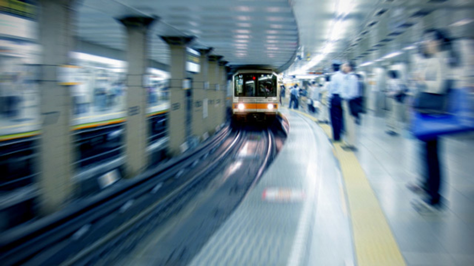 東京メトロ全線でWiMAXの利用が可能に。地下鉄駅も仕事場になりそう