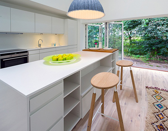 家ごと引越しができる 運送用コンテナを再利用して作った家 ライフハッカー 日本版