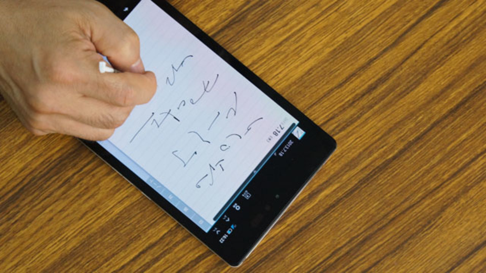速記すごい。新タブレットAQUOS PADの手書きも、いい。アイデアを直感的に残せる。