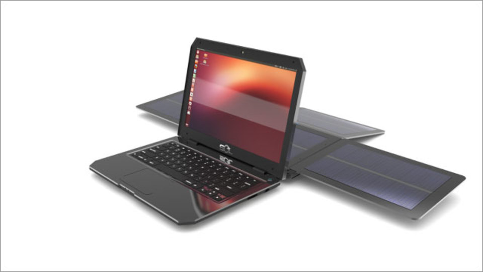 世界初の太陽エネルギーだけで動くノートPCが、エコもさておき魅力的!