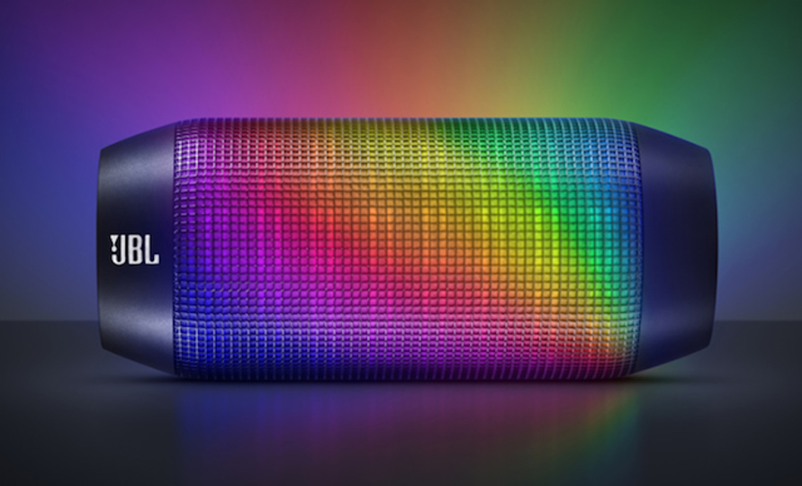 音楽をカラフルにビジュアライズ! ポータブルBluetoothスピーカー「JBL PULSE」