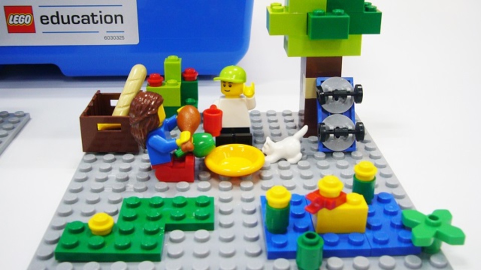 小中学校の国語や英語の時間 レゴが教材になる日も近い ライフハッカー 日本版