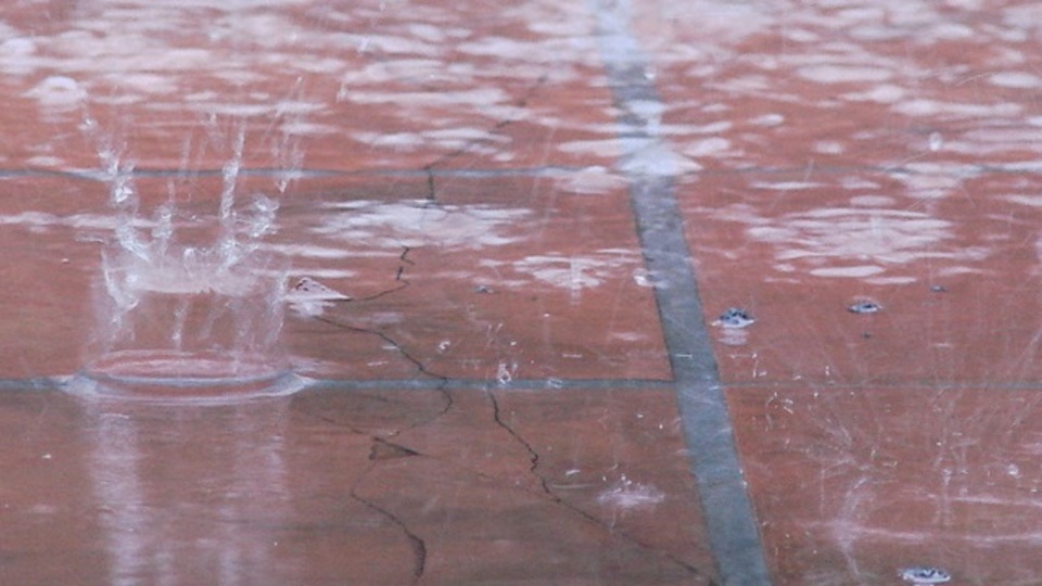 押しつぶされそうなストレスに立ち向かうための「RAIN」メソッド
