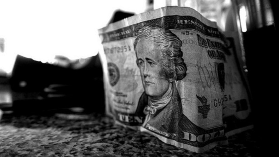 20代で貯めた1ドルが、30年後には10ドルになる