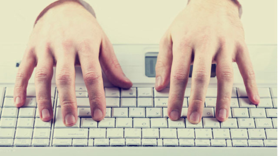 Xcodeを使わずブラウザ上でSwiftの実行結果が確認できるサイト「RunSwift」