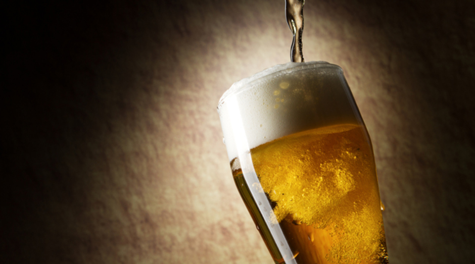 ビールのホップに含まれる成分が、脳の認知能力を向上させる(ただし若者のみ)