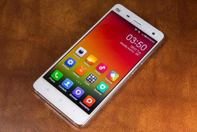 141111giz_xiaomi_3.jpg