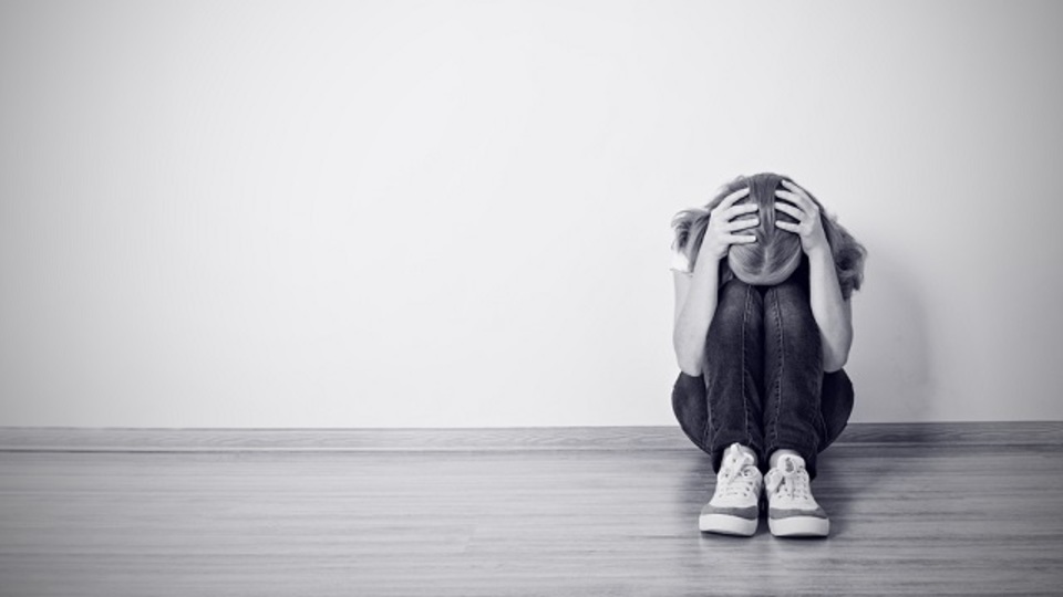 あなたをダメにしてしまう13の破壊的な習慣