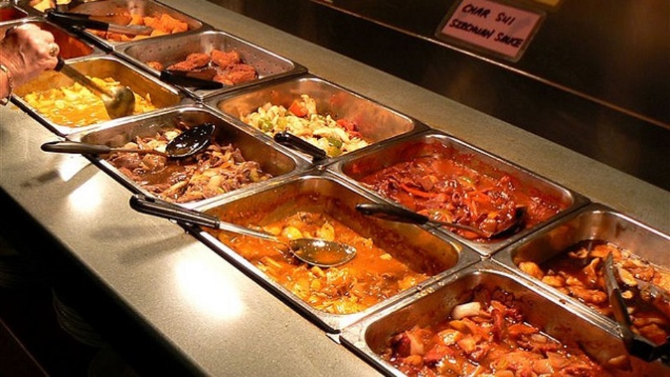料理の美味しさは価格に左右される:研究結果