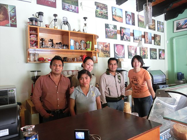 20150205_maya_vinic_coffee_3.jpg