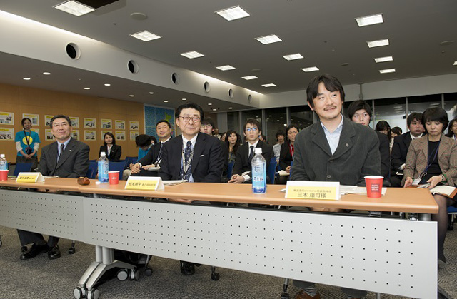 150416ashita_lab_univ_4_2.jpg