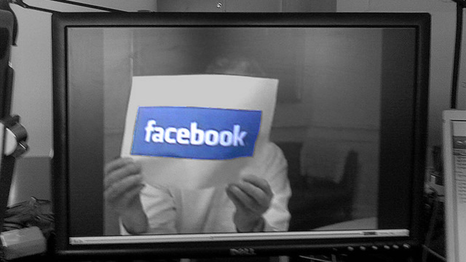 中小企業の未来がここに? Facebook動画の宣伝効果をザッカーバーグ&サンドバーグが語る