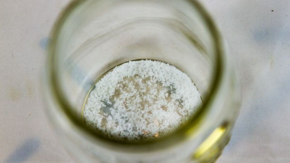 ガラス容器についた臭いは塩で落とせる