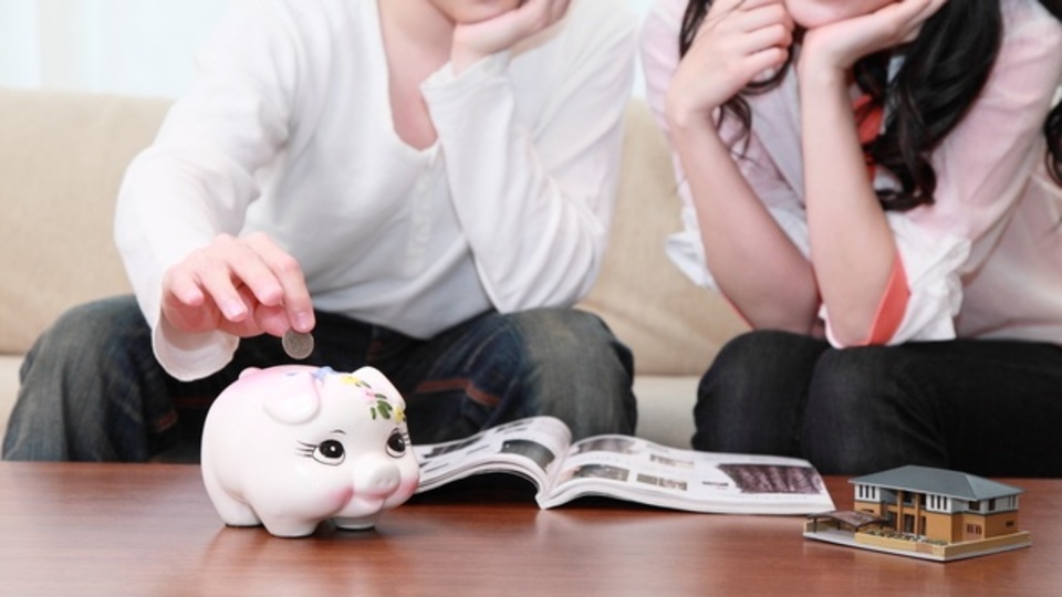貯金の大原則は「やめること」ではなく「替えること」