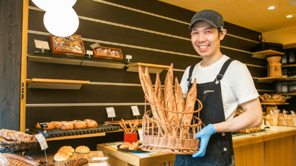 「集中して働き、たっぷり休む」フランス流ワークスタイルが駒場東大前の人気パン店に与えた影響