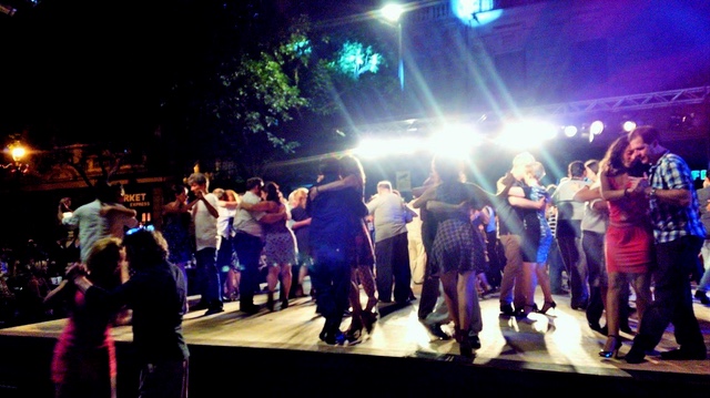 160101buenos_aires_dance1.jpg