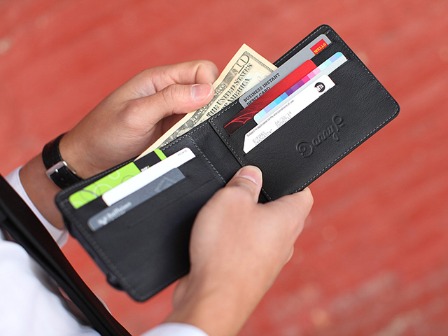 20160228_i5swallet_02.jpg