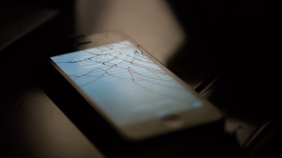 ニューヨーク地裁、FBIはiPhoneロック解除をAppleに強制することはできないと判断