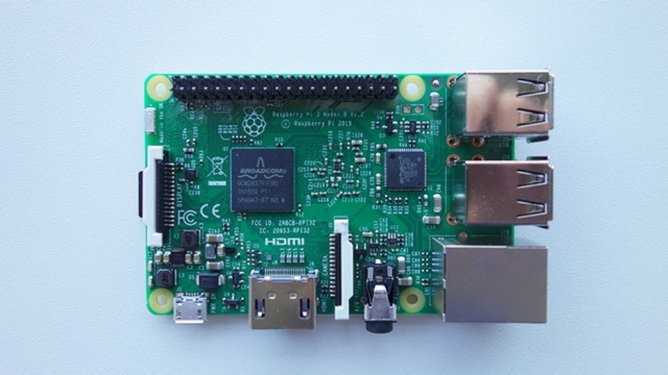 どこが変わった?Raspberry Pi 3の新機能を検証