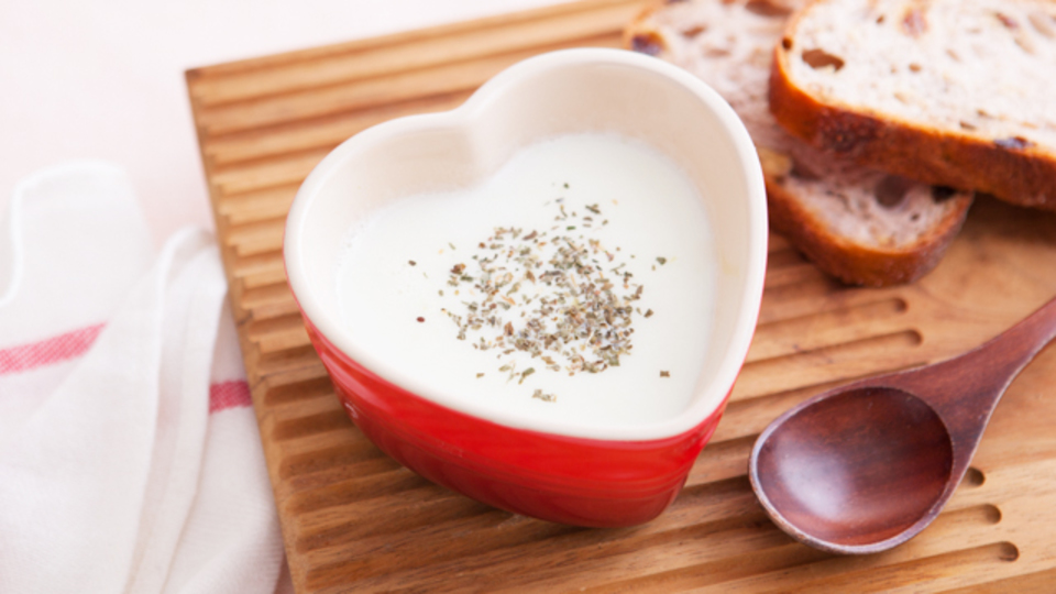 時間がない朝に作るエナジー朝食:花見続きで弱った胃腸に「玉ねぎと大根とキャベツのポタージュ」