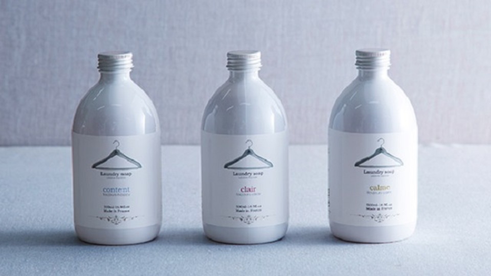 いつものシャツで自然な香りを体感する「toujours(トゥージュール)ランドリーソープ」
