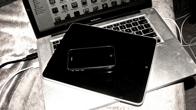 iPhoneやiPadでうっかり消去してしまった写真を復元する方法