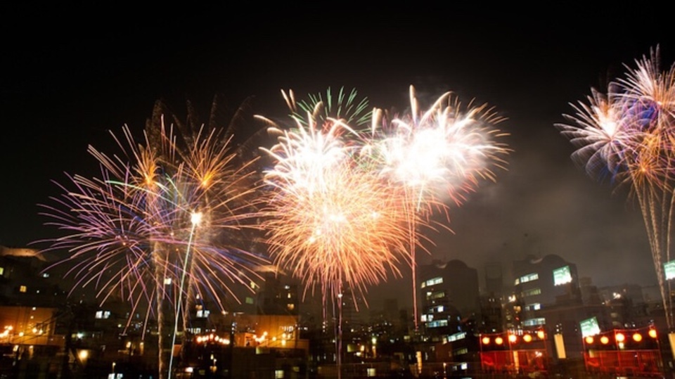 花火大会をもっと快適に!花火大会で使える8つの裏技ほか〜木曜のライフハック記事まとめ