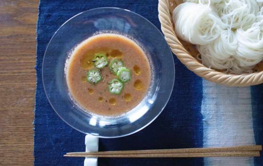 暑い夏に最適!おいしく体を冷やしてくれる冷製スープ「ガスパチョ」の作り方