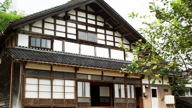 「リモートで働く人が1日1000円で滞在できる」という新しい取り組みを始めた街、富山県南砺市に行ってわかったその魅力と課題