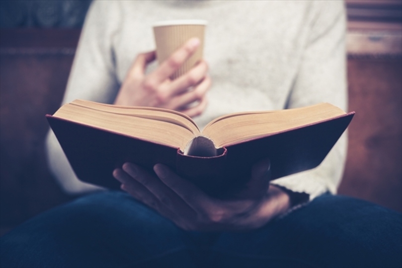読書好きのあの方へ「敬老の日」には日頃の感謝の気持ちを贈ろう