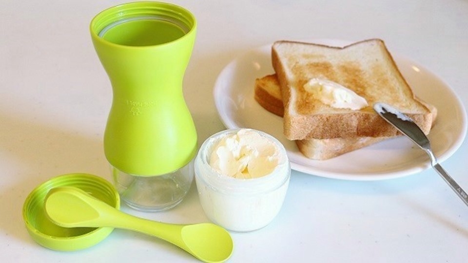 風味豊かなバターは3分で手づくりできる【今日のライフハックツール】