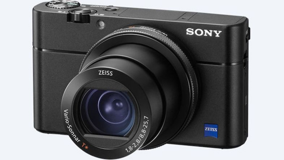 コンデジとは思えぬAF性能。ソニーが「RX100 V」が発表