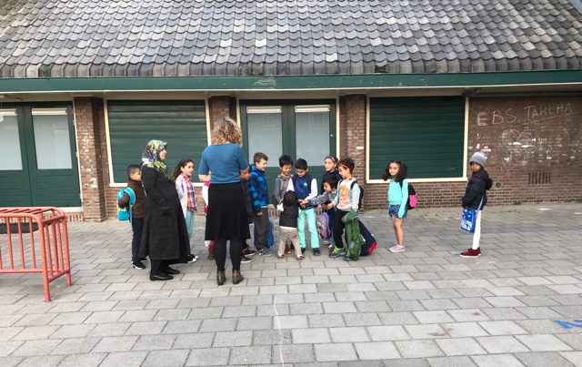 161015school1.jpg